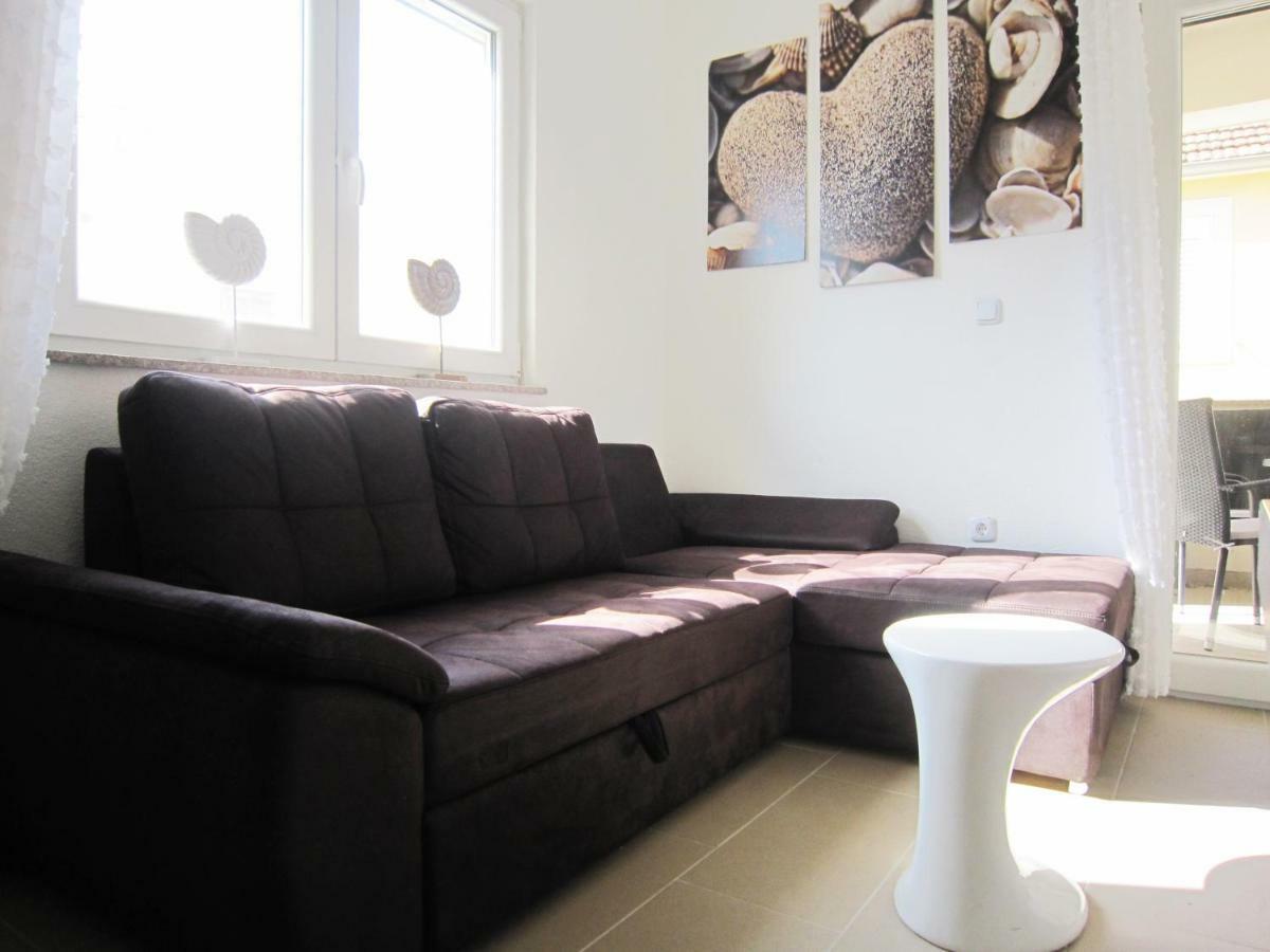 M&B Guest House Srima Εξωτερικό φωτογραφία