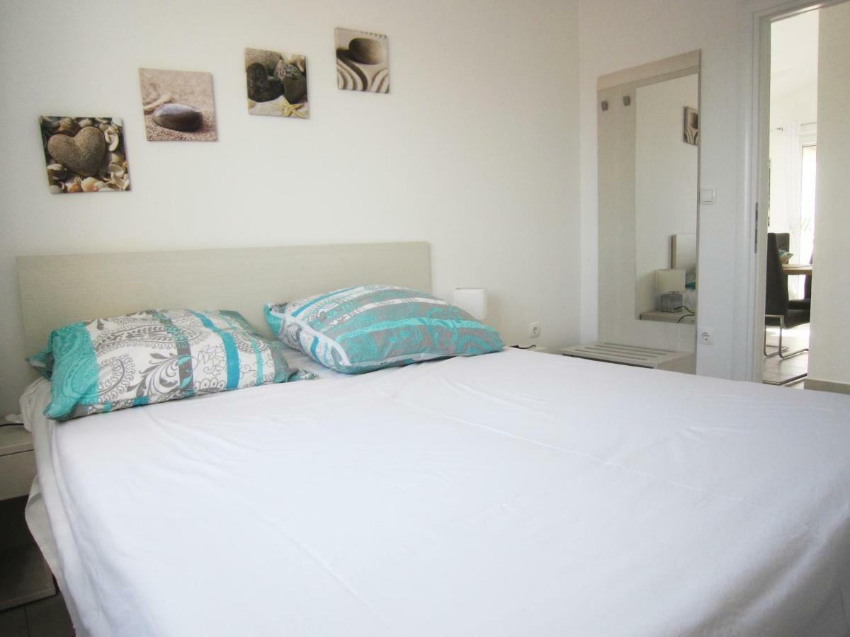 M&B Guest House Srima Εξωτερικό φωτογραφία